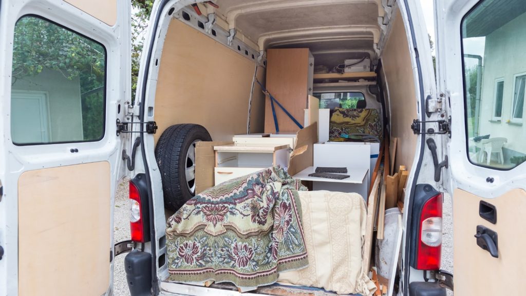 Man van2